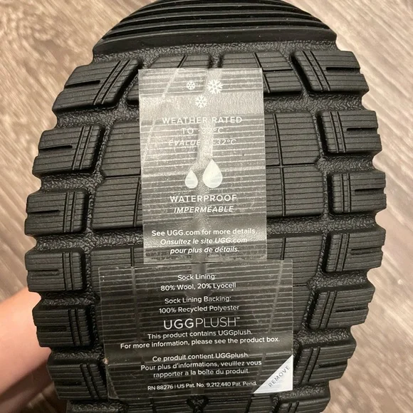 NWT UGG YOSE PUFF WATERPROOF WINTER SNOW ANKLE BOOTS - Picture 5 of 10